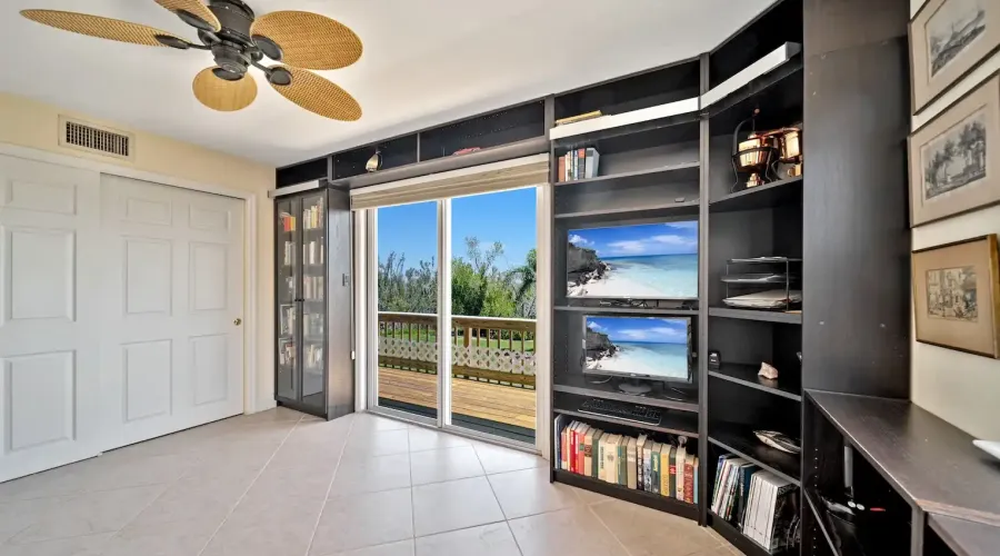 716 Rabbit Road, Sanibel, Florida, 33957, United States, 3 Bedrooms Bedrooms, 10 Rooms Rooms,2 BathroomsBathrooms,Residential,For Sale,Rabbit,1985888