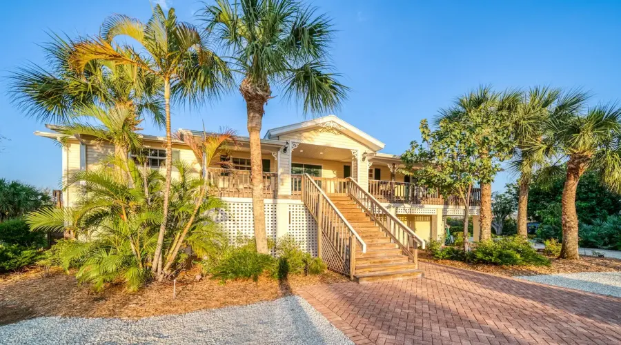 716 Rabbit Road, Sanibel, Florida, 33957, United States, 3 Bedrooms Bedrooms, 10 Rooms Rooms,2 BathroomsBathrooms,Residential,For Sale,Rabbit,1985888