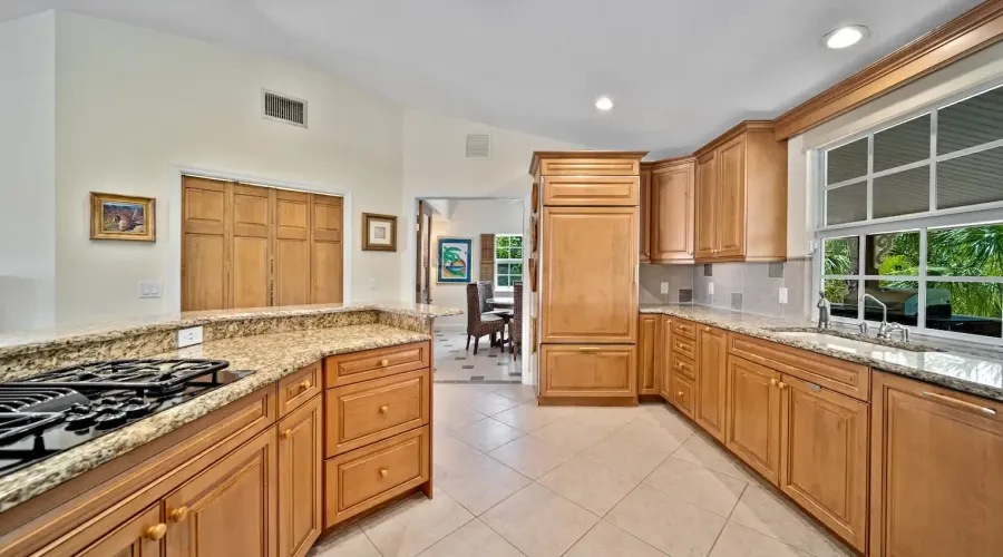 716 Rabbit Road, Sanibel, Florida, 33957, United States, 3 Bedrooms Bedrooms, 10 Rooms Rooms,2 BathroomsBathrooms,Residential,For Sale,Rabbit,1985888