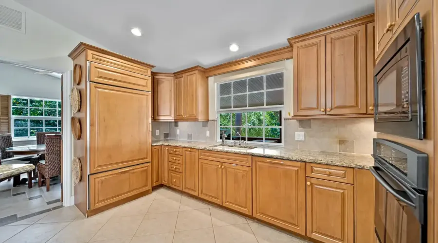 716 Rabbit Road, Sanibel, Florida, 33957, United States, 3 Bedrooms Bedrooms, 10 Rooms Rooms,2 BathroomsBathrooms,Residential,For Sale,Rabbit,1985888