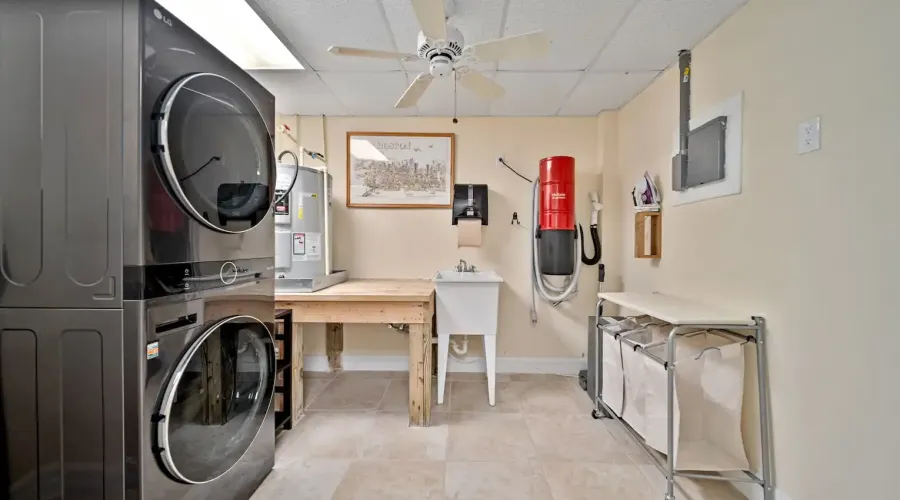 716 Rabbit Road, Sanibel, Florida, 33957, United States, 3 Bedrooms Bedrooms, 10 Rooms Rooms,2 BathroomsBathrooms,Residential,For Sale,Rabbit,1985888