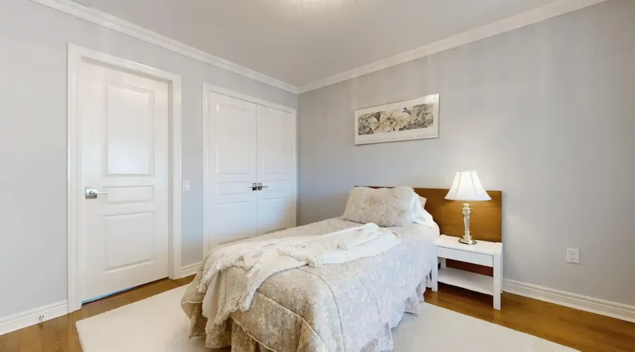 37 Tucker Crt, Aurora, Ontario, Canada, 3 Bedrooms Bedrooms, 8 Rooms Rooms,5 BathroomsBathrooms,Townhouse,For Sale,Tucker,1986923