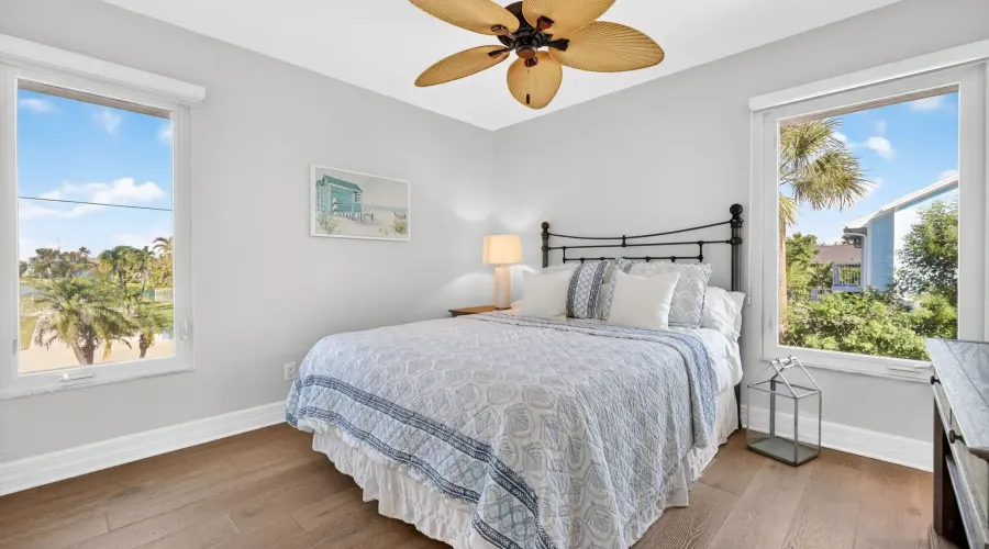 3311 Twin Lakes Lane, Sanibel, Florida, 33957, United States, 3 Bedrooms Bedrooms, 9 Rooms Rooms,3 BathroomsBathrooms,Residential,For Sale,Twin Lakes,1987276