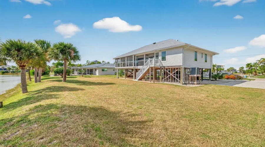3311 Twin Lakes Lane, Sanibel, Florida, 33957, United States, 3 Bedrooms Bedrooms, 9 Rooms Rooms,3 BathroomsBathrooms,Residential,For Sale,Twin Lakes,1987276