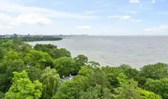 988 Tennyson Avenue, Mississauga, Ontario, L5H 2Z1, Canada, 4 Bedrooms Bedrooms, ,5 BathroomsBathrooms,Residential,For Sale,988 Tennyson Avenue,1988793