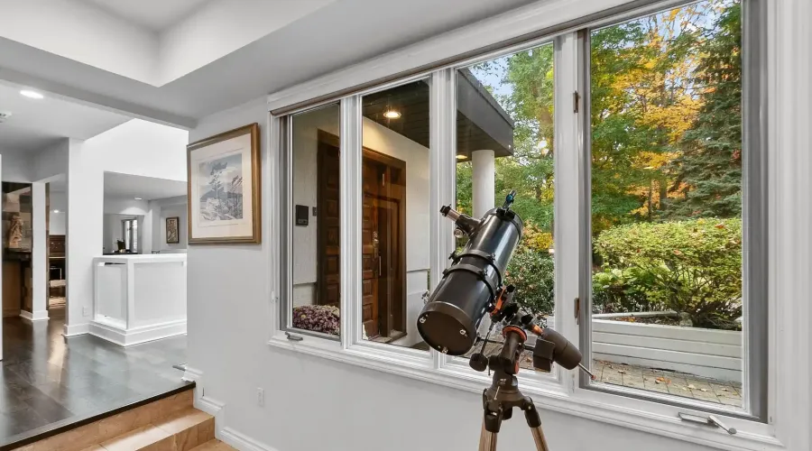 988 Tennyson Avenue, Mississauga, Ontario, L5H 2Z1, Canada, 4 Bedrooms Bedrooms, ,5 BathroomsBathrooms,Residential,For Sale,988 Tennyson Avenue,1988793