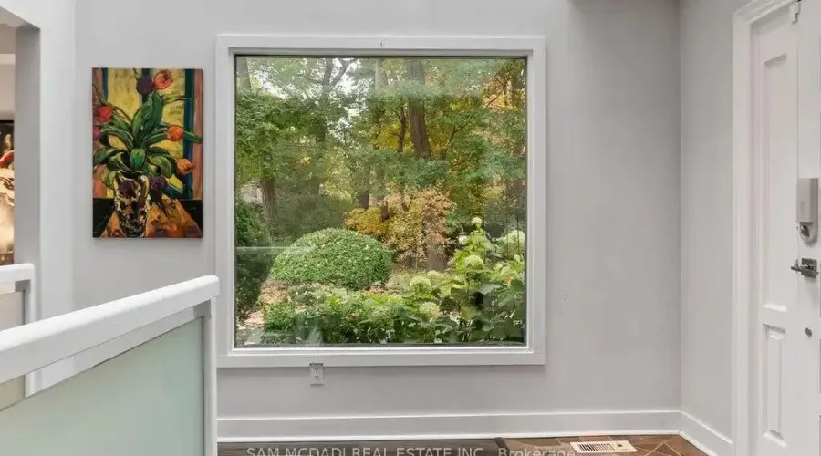 988 Tennyson Avenue, Mississauga, Ontario, L5H 2Z1, Canada, 4 Bedrooms Bedrooms, ,5 BathroomsBathrooms,Residential,For Sale,988 Tennyson Avenue,1988793