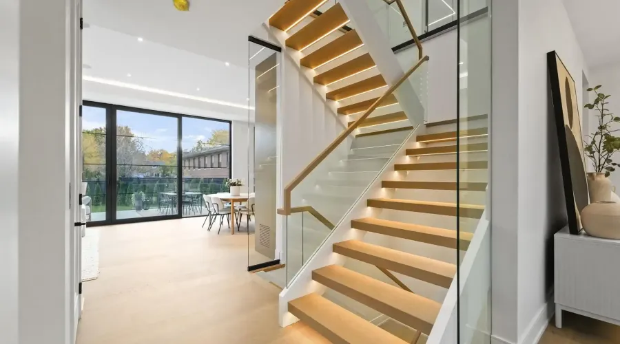 152 Third Line, Oakville, Ontario, L6L 3Z8, Canada, 4 Bedrooms Bedrooms, ,6 BathroomsBathrooms,Residential,For Sale,1989798