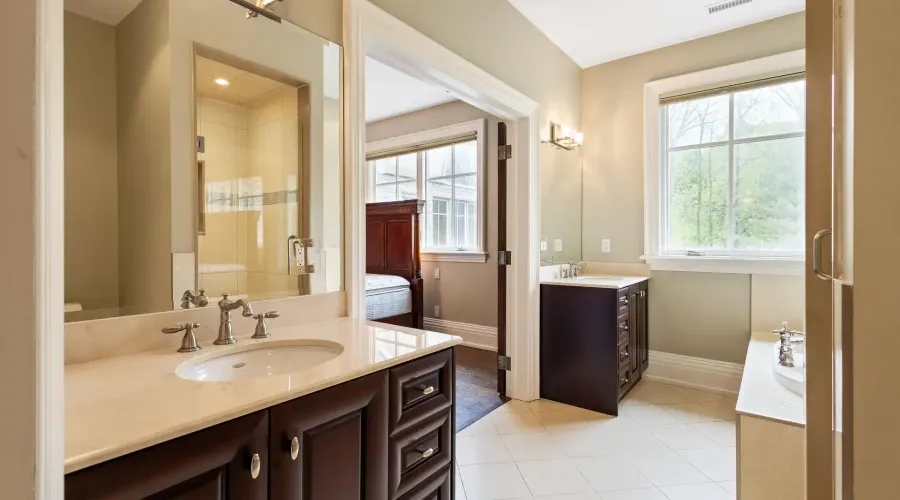 839 Lakeshore Road, Port Colborne, Ontario, L3K 5V3, Canada, 5 Bedrooms Bedrooms, ,5 BathroomsBathrooms,Residential,For Sale,1989798