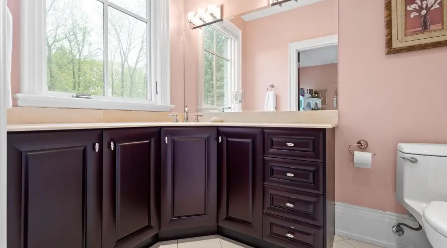 839 Lakeshore Road, Port Colborne, Ontario, L3K 5V3, Canada, 5 Bedrooms Bedrooms, ,5 BathroomsBathrooms,Residential,For Sale,1989798