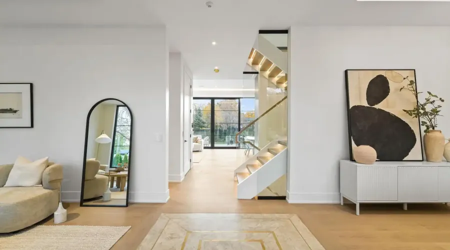 152 Third Line, Oakville, Ontario, L6L 3Z8, Canada, 4 Bedrooms Bedrooms, ,6 BathroomsBathrooms,Residential,For Sale,1989798