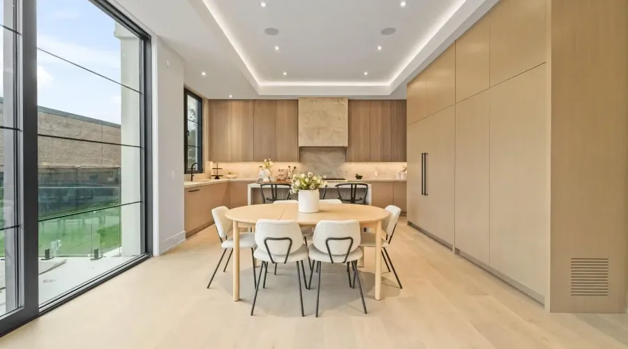 152 Third Line, Oakville, Ontario, L6L 3Z8, Canada, 4 Bedrooms Bedrooms, ,6 BathroomsBathrooms,Residential,For Sale,1989798