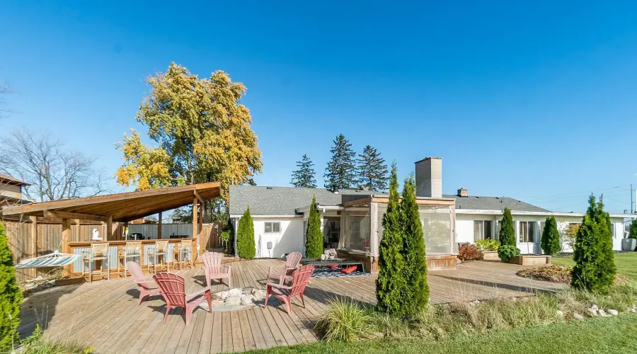 5784 & 9920 Fourth Line & Britannia Rd, Milton, Ontario, L9T 2X8, Canada, 4 Bedrooms Bedrooms, ,4 BathroomsBathrooms,Residential,For Sale,1989799