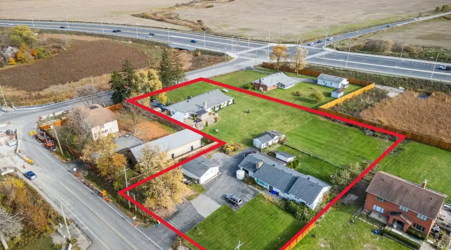 5784 & 9920 Fourth Line & Britannia Rd, Milton, Ontario, L9T 2X8, Canada, 4 Bedrooms Bedrooms, ,4 BathroomsBathrooms,Residential,For Sale,1989799