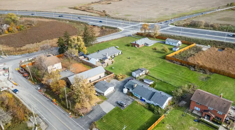 5784 & 9920 Fourth Line & Britannia Rd, Milton, Ontario, L9T 2X8, Canada, 4 Bedrooms Bedrooms, ,4 BathroomsBathrooms,Residential,For Sale,1989799