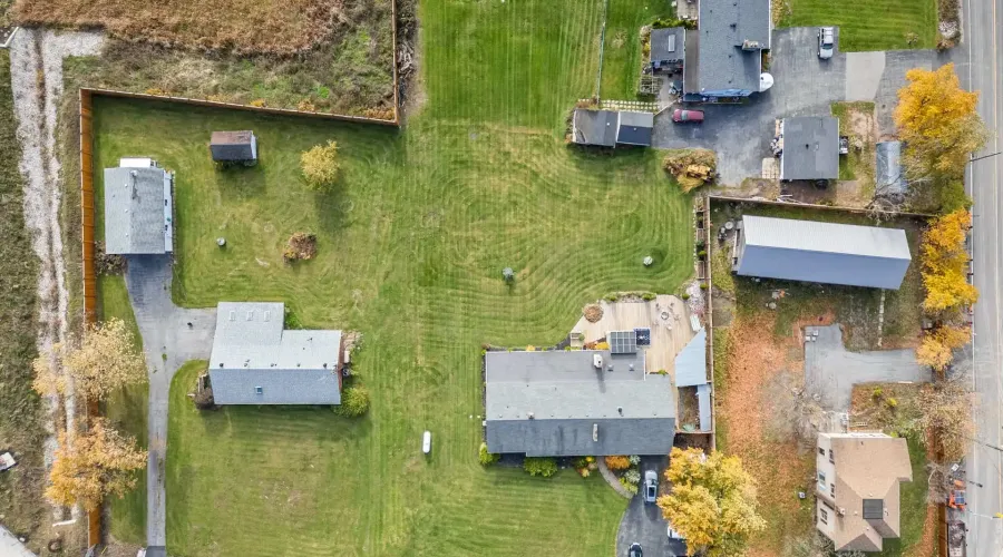 5784 & 9920 Fourth Line & Britannia Rd, Milton, Ontario, L9T 2X8, Canada, 4 Bedrooms Bedrooms, ,4 BathroomsBathrooms,Residential,For Sale,1989799