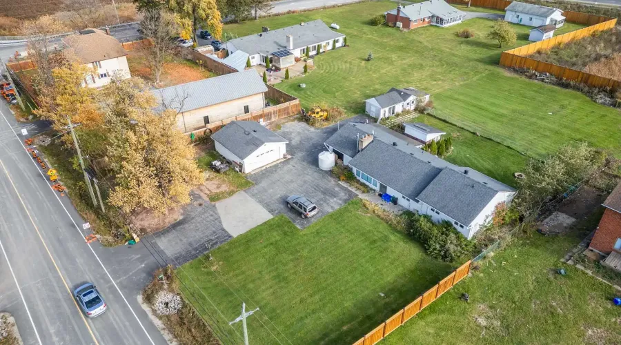 5784 & 9920 Fourth Line & Britannia Rd, Milton, Ontario, L9T 2X8, Canada, 4 Bedrooms Bedrooms, ,4 BathroomsBathrooms,Residential,For Sale,1989799