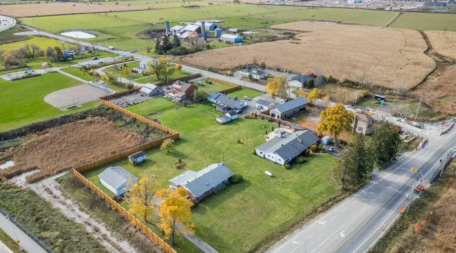 5784 & 9920 Fourth Line & Britannia Rd, Milton, Ontario, L9T 2X8, Canada, 4 Bedrooms Bedrooms, ,4 BathroomsBathrooms,Residential,For Sale,1989799