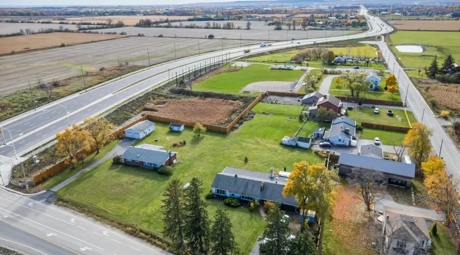 5784 & 9920 Fourth Line & Britannia Rd, Milton, Ontario, L9T 2X8, Canada, 4 Bedrooms Bedrooms, ,4 BathroomsBathrooms,Residential,For Sale,1989799