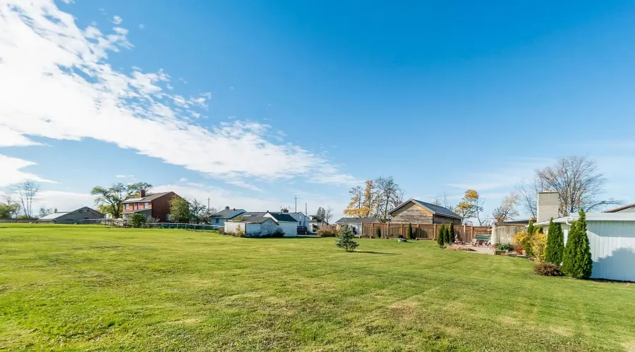 5784 & 9920 Fourth Line & Britannia Rd, Milton, Ontario, L9T 2X8, Canada, 4 Bedrooms Bedrooms, ,4 BathroomsBathrooms,Residential,For Sale,1989799