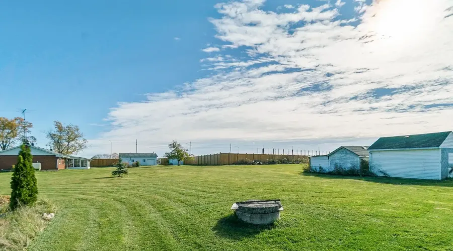 5784 & 9920 Fourth Line & Britannia Rd, Milton, Ontario, L9T 2X8, Canada, 4 Bedrooms Bedrooms, ,4 BathroomsBathrooms,Residential,For Sale,1989799