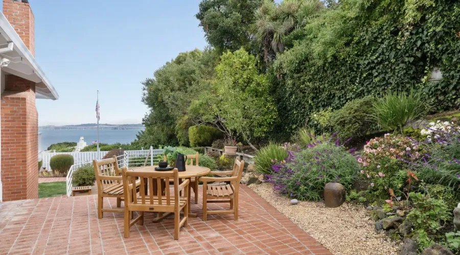 80 Seafirth Rd, Tiburon, California, 94920, United States, 3 Bedrooms Bedrooms, ,2 BathroomsBathrooms,Residential,For Sale,80 Seafirth Rd,1990051