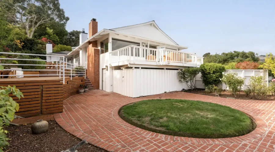 80 Seafirth Rd, Tiburon, California, 94920, United States, 3 Bedrooms Bedrooms, ,2 BathroomsBathrooms,Residential,For Sale,80 Seafirth Rd,1990051