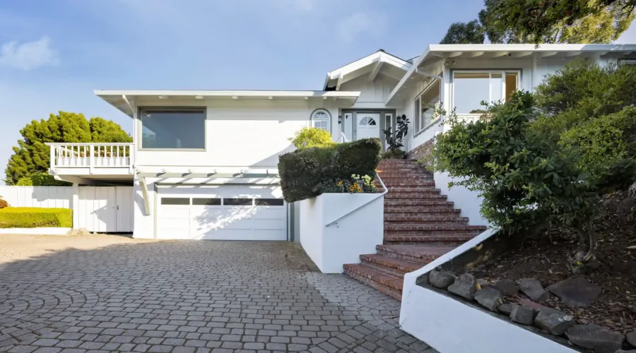 80 Seafirth Rd, Tiburon, California, 94920, United States, 3 Bedrooms Bedrooms, ,2 BathroomsBathrooms,Residential,For Sale,80 Seafirth Rd,1990051