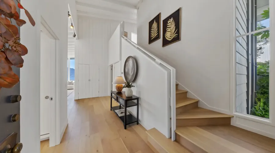 45 West Shore Road, Belvedere, California, United States, 5 Bedrooms Bedrooms, ,3 BathroomsBathrooms,Residential,For Sale,45 West Shore Road,1990052