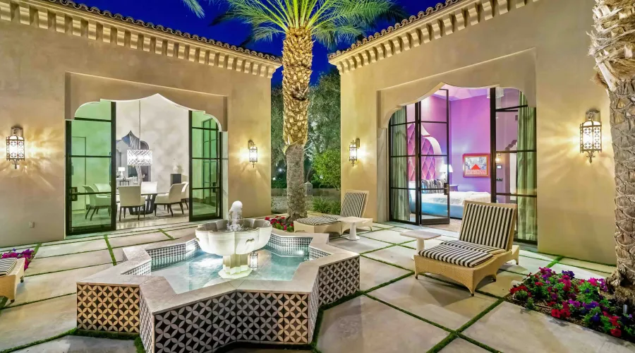 California, United States, 5 Bedrooms Bedrooms, ,7 BathroomsBathrooms,Residential,For Sale,1990053