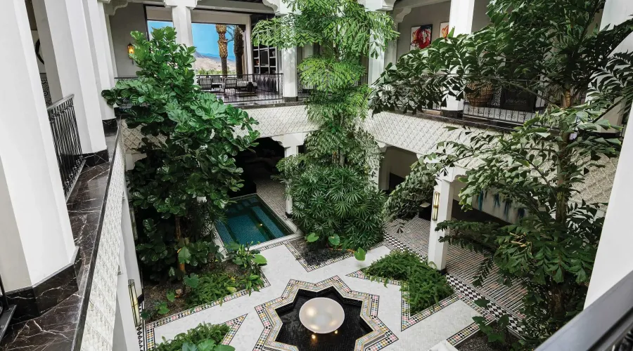 California, United States, 5 Bedrooms Bedrooms, ,7 BathroomsBathrooms,Residential,For Sale,1990053