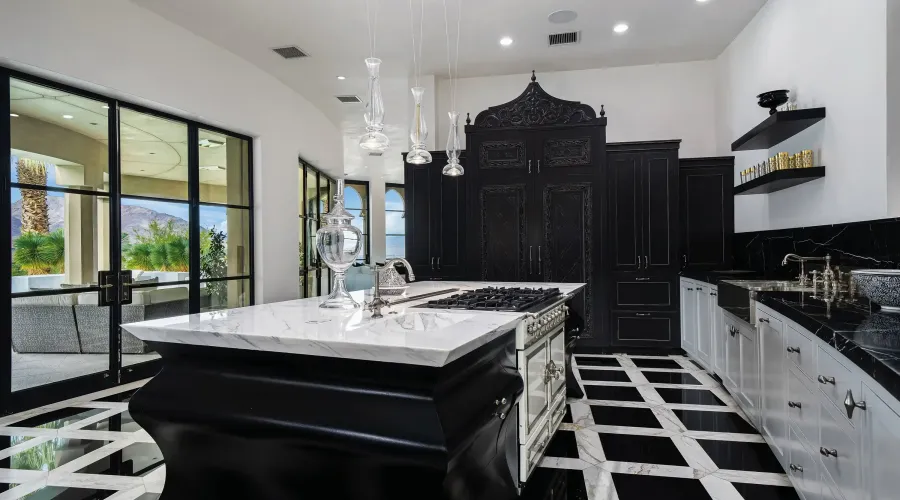 California, United States, 5 Bedrooms Bedrooms, ,7 BathroomsBathrooms,Residential,For Sale,1990053