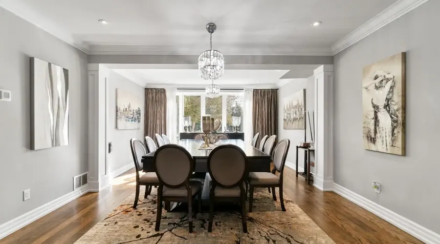 2552 Jarvis Street, Mississauga, Ontario, L5C 2P6, Canada, 6 Bedrooms Bedrooms, ,6 BathroomsBathrooms,Residential,For Sale,1990365