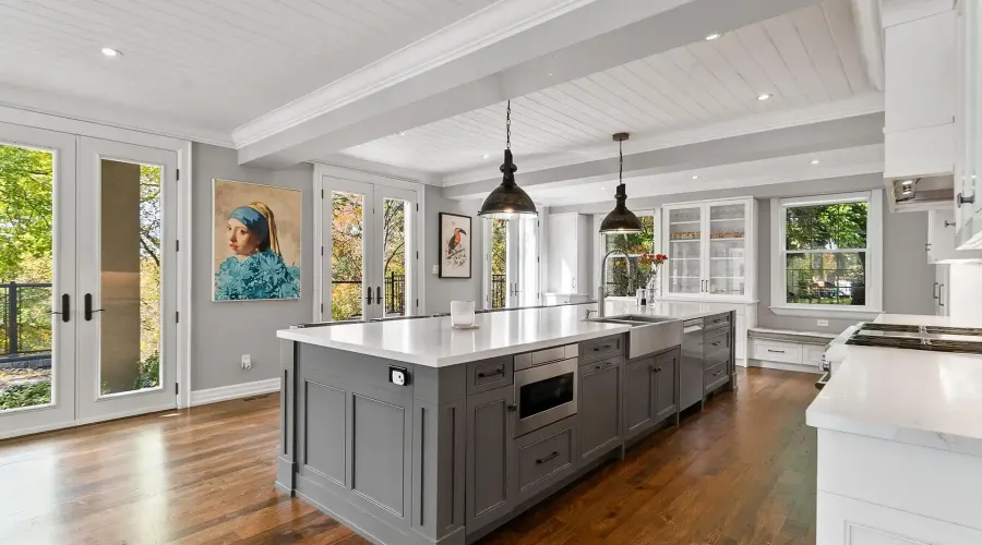 2552 Jarvis Street, Mississauga, Ontario, L5C 2P6, Canada, 6 Bedrooms Bedrooms, ,6 BathroomsBathrooms,Residential,For Sale,1990365