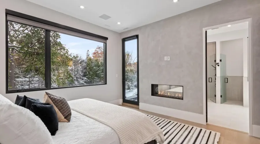 112 Elton Park Road, Oakville, Ontario, L6J 4C1, Canada, 4 Bedrooms Bedrooms, ,8 BathroomsBathrooms,Residential,For Sale,1990366