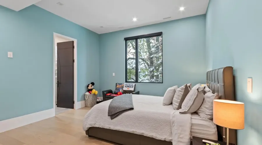 112 Elton Park Road, Oakville, Ontario, L6J 4C1, Canada, 4 Bedrooms Bedrooms, ,8 BathroomsBathrooms,Residential,For Sale,1990366