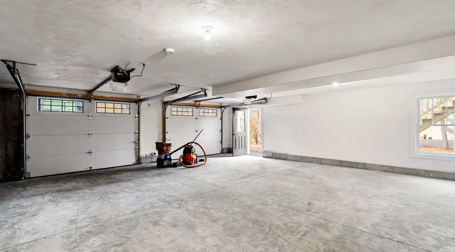 14 Steed Ave, West Newbury, Massachusetts, 01985, United States, 4 Bedrooms Bedrooms, 10 Rooms Rooms,2 BathroomsBathrooms,New homes,For Sale,Steed,1990683