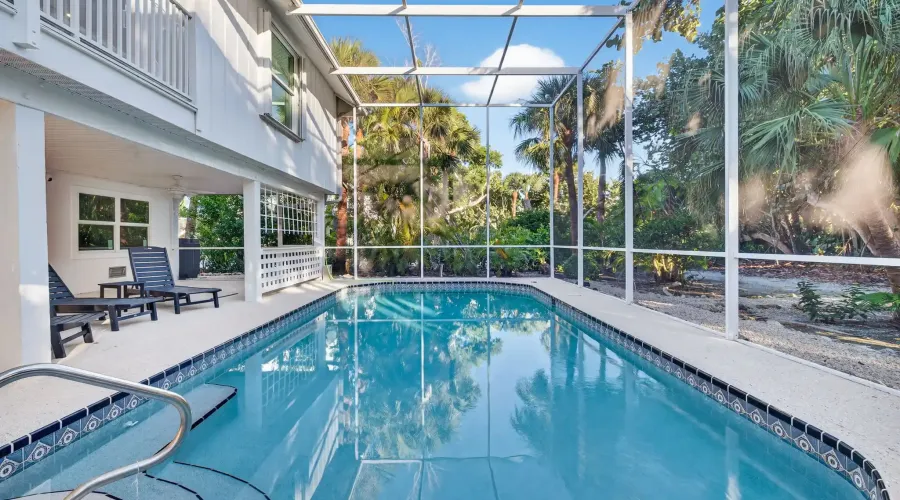 611 North Yachtsman Drive, Sanibel, Florida, 33957, United States, 3 Bedrooms Bedrooms, 9 Rooms Rooms,2 BathroomsBathrooms,Residential,For Sale,North Yachtsman,1994848