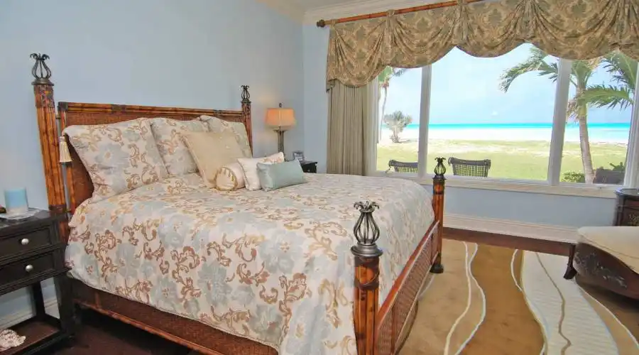 Treasure Cay Drive,Treasure Cay,Bahamas,4 Bedrooms Bedrooms,8 Rooms Rooms,4 BathroomsBathrooms,Residential,Casa Bella,Treasure Cay Drive,195040