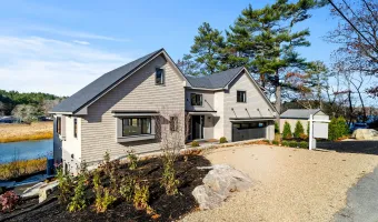 12 Woodward Ave, Gloucester, Massachusetts, 01930, United States, 4 Bedrooms Bedrooms, 9 Rooms Rooms,2 BathroomsBathrooms,Waterfront,For Sale,Woodward,1997645