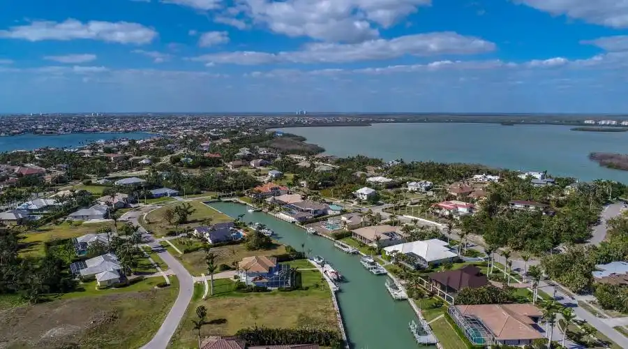900 Scott Dr.,Marco Island,Florida 34145,United States,4 Bedrooms Bedrooms,3 BathroomsBathrooms,Residential,Scott,195298
