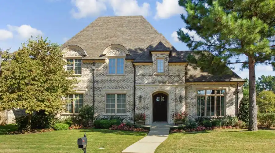 2646 Blancas,Tyler,Texas 75709,United States,4 Bedrooms Bedrooms,10 Rooms Rooms,3 BathroomsBathrooms,Residential,Blancas,195366