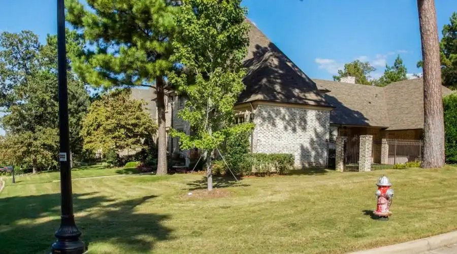 2646 Blancas,Tyler,Texas 75709,United States,4 Bedrooms Bedrooms,10 Rooms Rooms,3 BathroomsBathrooms,Residential,Blancas,195366
