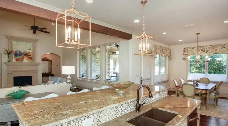 2646 Blancas,Tyler,Texas 75709,United States,4 Bedrooms Bedrooms,10 Rooms Rooms,3 BathroomsBathrooms,Residential,Blancas,195366