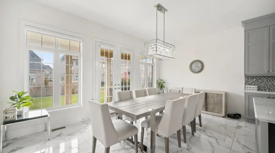 20 Ballard Drive, King, Ontario, L7B 0P1, Canada, 4 Bedrooms Bedrooms, ,5 BathroomsBathrooms,Residential,For Sale,1999335