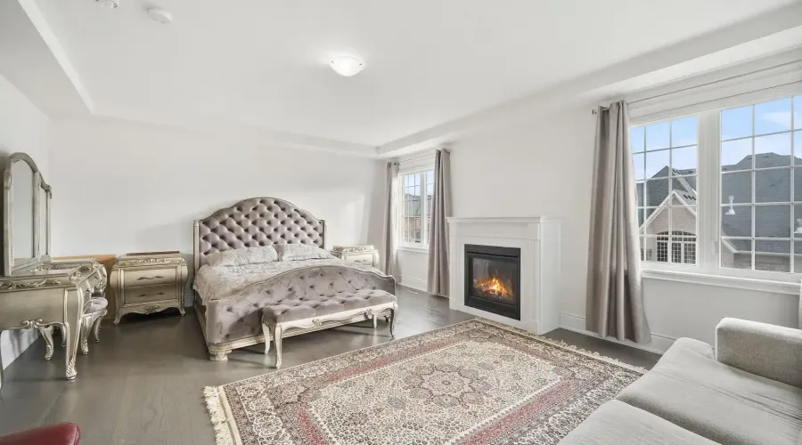 20 Ballard Drive, King, Ontario, L7B 0P1, Canada, 4 Bedrooms Bedrooms, ,5 BathroomsBathrooms,Residential,For Sale,1999335