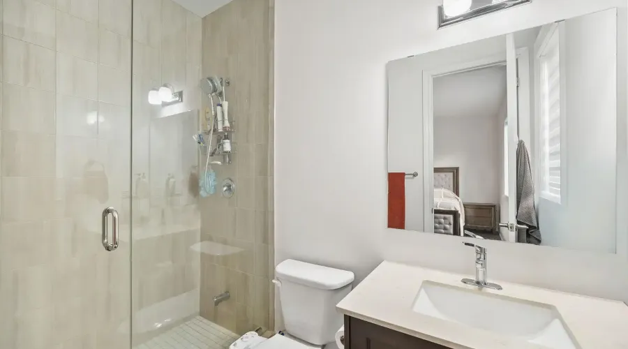 20 Ballard Drive, King, Ontario, L7B 0P1, Canada, 4 Bedrooms Bedrooms, ,5 BathroomsBathrooms,Residential,For Sale,1999335