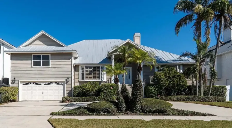 5947 Bayview Circle S, Gulf Port, Florida, 33707, United States, 4 Bedrooms Bedrooms, 12 Rooms Rooms,3 BathroomsBathrooms,Residential,For Sale,Bayview,1999947