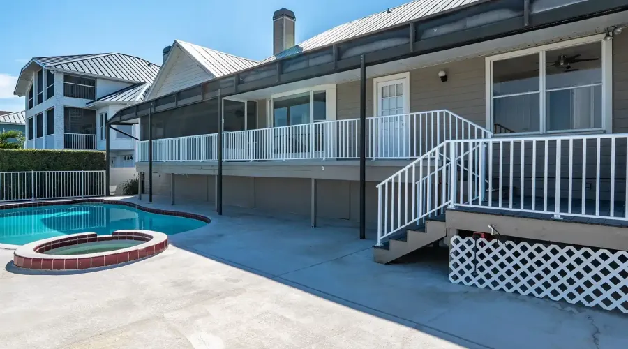 5947 Bayview Circle S, Gulf Port, Florida, 33707, United States, 4 Bedrooms Bedrooms, 12 Rooms Rooms,3 BathroomsBathrooms,Residential,For Sale,Bayview,1999947