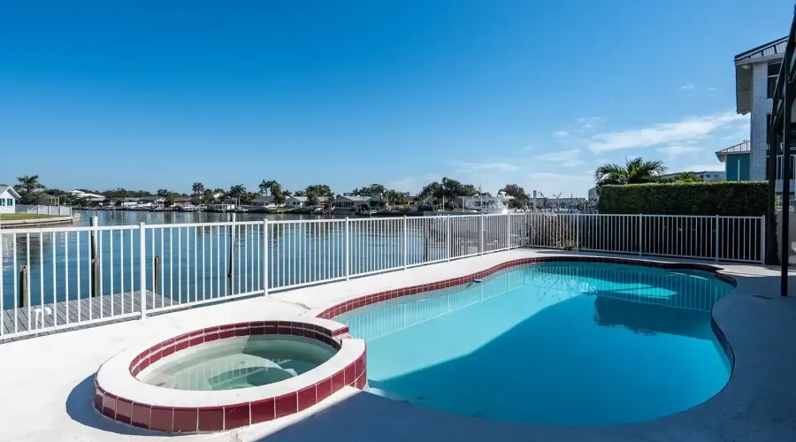 5947 Bayview Circle S, Gulf Port, Florida, 33707, United States, 4 Bedrooms Bedrooms, 12 Rooms Rooms,3 BathroomsBathrooms,Residential,For Sale,Bayview,1999947